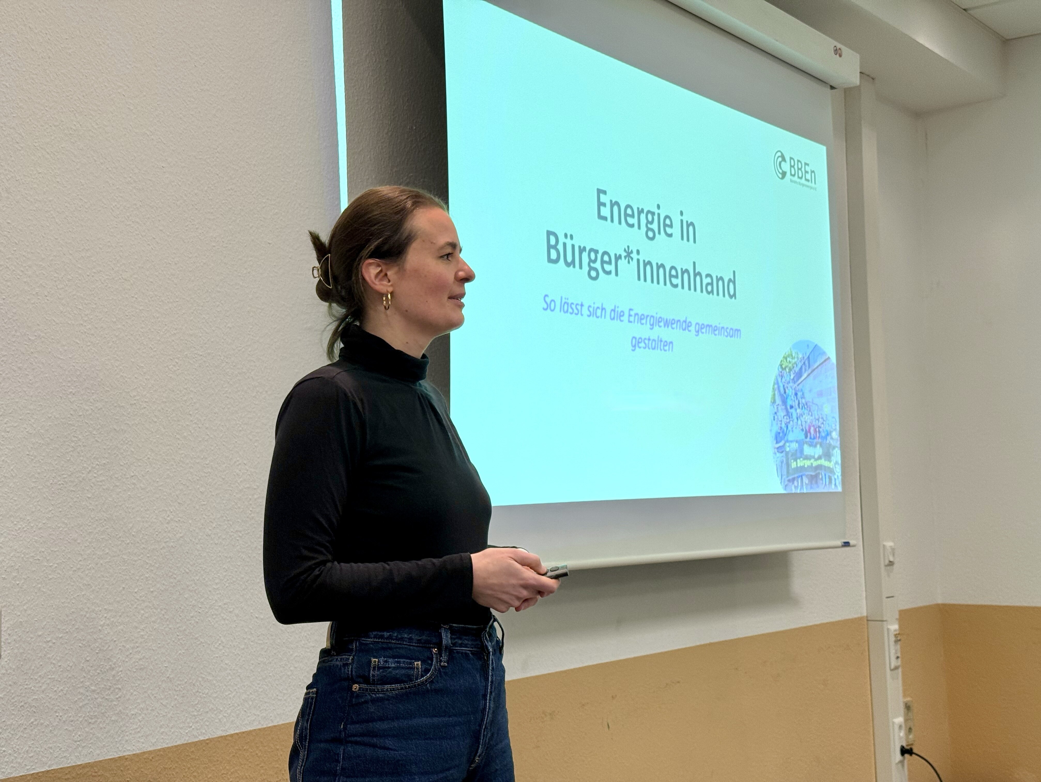 Von der Idee zur Energie&shy;genossenschaft: ViBE begleitet den Start in Doberschütz